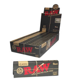 RAW Black 1 1/4 Size Rolling Papers
