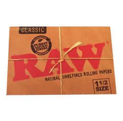 RAW Classic 1 1/2 Size Rolling Papers